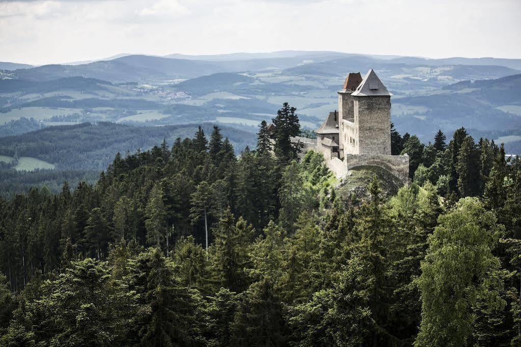 Kasperk 4*